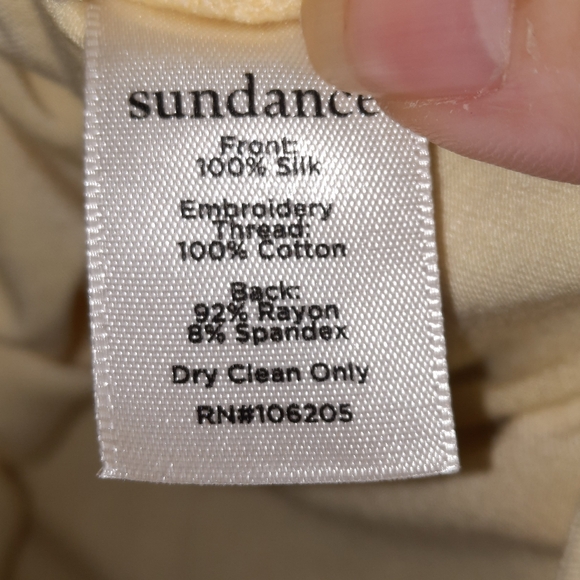 SUNDANCE Embroidered Pleat V-Neck Tee Buttercup Silk Cotton Butter Yellow M 6 8 - Picture 7 of 8